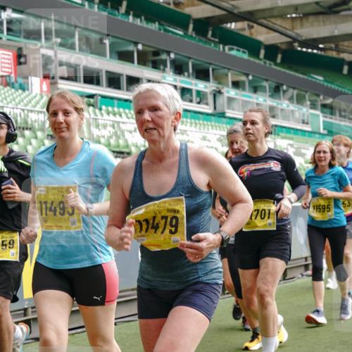 13.09.2026 - 21. swb-Marathon Bremen Michael Burmester http://msf.ph/oto/10473793 13.09.2026 10:38:03 Laufen im Stadion 10090, 10091, 10092, 10150, 10153, 10154, 10168, 10186, 10188, 10190, 10198, 10205, 10237, 10257, 10259, 10260, 10273, 10274, 10283, 10296, 10305, 10315, 10323, 10327, 10331, 10332, 10370, 10375, 10376, 10432, 10444, 10465, 10488, 10497, 10500, 10516, 10526, 10598, 10613, 10633, 10645, 10647, 10648, 10654, 10659, 10661, 10663, 10674, 10681, 10682, 10695, 10697, 10802, 10823 meine-sportfotos.de