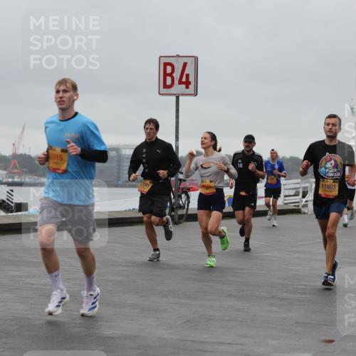 13.09.2026 - Kiel Lauf Andreas Tolksdorf http://msf.ph/oto/10474025 13.09.2026 11:45:24 Kiellinie 082, 1915, 4, 9485, 7373, 18, 11803 meine-sportfotos.de