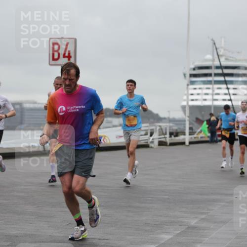 13.09.2026 - Kiel Lauf Andreas Tolksdorf http://msf.ph/oto/10474128 13.09.2026 11:45:30 Kiellinie 38, 7560, 4, 4517, 3 meine-sportfotos.de