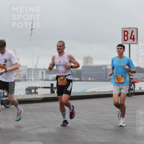13.09.2026 - Kiel Lauf Andreas Tolksdorf http://msf.ph/oto/10474161 13.09.2026 11:45:31 Kiellinie 10238, 10136, 4517, 4 meine-sportfotos.de