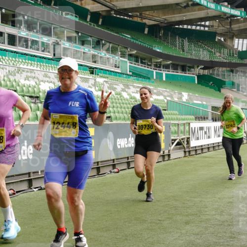 13.09.2026 - 21. swb-Marathon Bremen Michael Burmester http://msf.ph/oto/10474186 13.09.2026 10:38:12 Laufen im Stadion 10090, 10091, 10092, 10150, 10168, 10186, 10188, 10190, 10205, 10237, 10238, 10259, 10260, 10273, 10274, 10283, 10305, 10315, 10323, 10327, 10331, 10332, 10370, 10375, 10376, 10432, 10444, 10465, 10488, 10497, 10500, 10516, 10526, 10595, 10598, 10613, 10630, 10645, 10647, 10648, 10654, 10659, 10661, 10663, 10674, 10681, 10682, 10695, 10697, 10802, 10823 meine-sportfotos.de