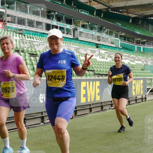 13.09.2026 - 21. swb-Marathon Bremen Michael Burmester http://msf.ph/oto/10474210 13.09.2026 10:38:13 Laufen im Stadion 10090, 10091, 10092, 10150, 10168, 10186, 10188, 10190, 10205, 10237, 10238, 10259, 10260, 10273, 10274, 10283, 10305, 10315, 10323, 10327, 10331, 10332, 10370, 10375, 10376, 10432, 10444, 10457, 10465, 10469, 10488, 10497, 10500, 10516, 10526, 10595, 10598, 10613, 10630, 10645, 10647, 10648, 10654, 10659, 10661, 10663, 10674, 10681, 10682, 10695, 10697, 10802, 10823 meine-sportfotos.de