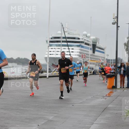 13.09.2026 - Kiel Lauf Andreas Tolksdorf http://msf.ph/oto/10474220 13.09.2026 11:45:36 Kiellinie 4, 77452, 1745, 2392, 3 meine-sportfotos.de