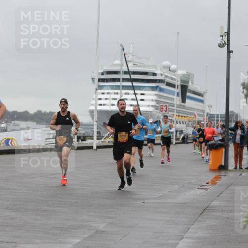 13.09.2026 - Kiel Lauf Andreas Tolksdorf http://msf.ph/oto/10474223 13.09.2026 11:45:36 Kiellinie 4, 1745, 2392, 38 meine-sportfotos.de