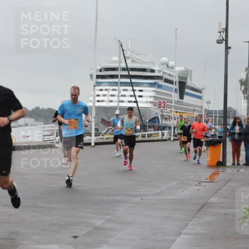 13.09.2026 - Kiel Lauf Andreas Tolksdorf http://msf.ph/oto/10474283 13.09.2026 11:45:38 Kiellinie 4, 2392, 749, 3 meine-sportfotos.de