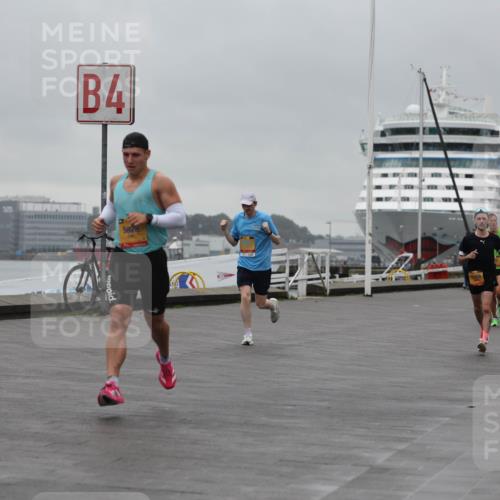 13.09.2026 - Kiel Lauf Andreas Tolksdorf http://msf.ph/oto/10474335 13.09.2026 11:45:43 Kiellinie 4, 5828, 3 meine-sportfotos.de