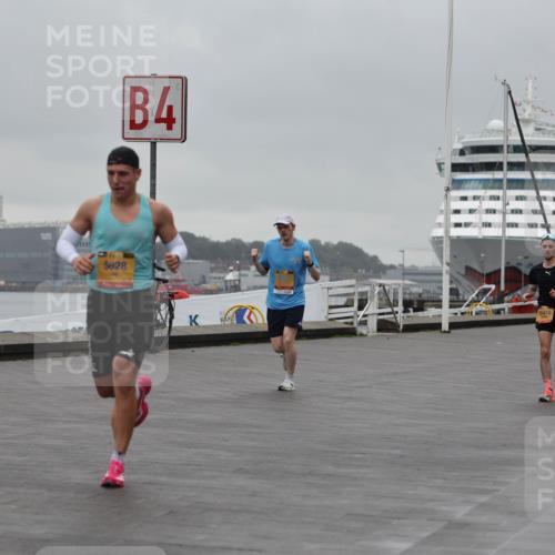 13.09.2026 - Kiel Lauf Andreas Tolksdorf http://msf.ph/oto/10474345 13.09.2026 11:45:43 Kiellinie 5828, 4, 11418 meine-sportfotos.de