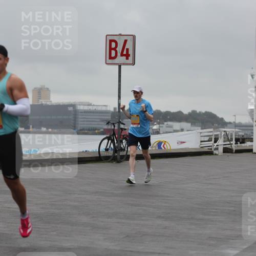 13.09.2026 - Kiel Lauf Andreas Tolksdorf http://msf.ph/oto/10474375 13.09.2026 11:45:44 Kiellinie 5828, 4, 11418 meine-sportfotos.de