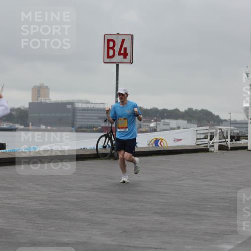 13.09.2026 - Kiel Lauf Andreas Tolksdorf http://msf.ph/oto/10474381 13.09.2026 11:45:44 Kiellinie 5828, 4, 11418 meine-sportfotos.de
