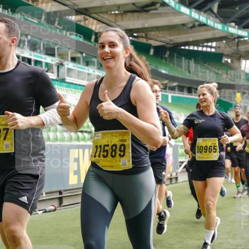 13.09.2026 - 21. swb-Marathon Bremen Michael Burmester http://msf.ph/oto/10474414 13.09.2026 10:38:19 Laufen im Stadion 10090, 10091, 10150, 10168, 10186, 10188, 10190, 10204, 10205, 10238, 10259, 10260, 10273, 10274, 10283, 10305, 10315, 10323, 10327, 10331, 10332, 10360, 10363, 10364, 10370, 10375, 10376, 10404, 10432, 10444, 10457, 10465, 10469, 10488, 10500, 10516, 10526, 10595, 10598, 10630, 10645, 10654, 10659, 10661, 10663, 10674, 10681, 10682, 10686, 10695, 10697, 10802, 10823 meine-sportfotos.de