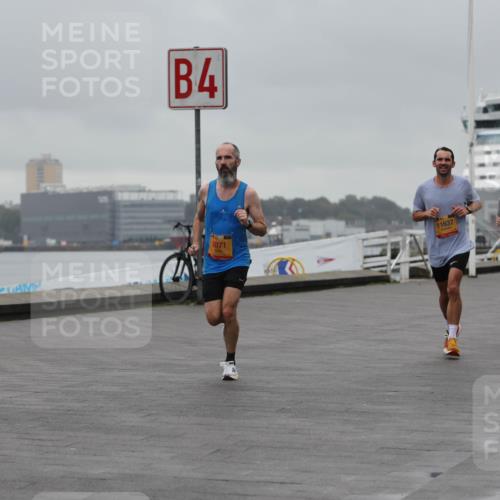 13.09.2026 - Kiel Lauf Andreas Tolksdorf http://msf.ph/oto/10474423 13.09.2026 11:45:49 Kiellinie 5639, 4, 9071, 11637, 3 meine-sportfotos.de