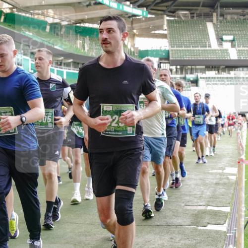 13.09.2026 - 21. swb-Marathon Bremen Michael Burmester http://msf.ph/oto/10474488 13.09.2026 13:16:00 Laufen im Stadion 134, 143, 153, 231, 263, 266, 271, 300, 414, 598, 612, 653, 990, 1047, 1185, 1312, 1465, 1539, 1825, 1874, 2013, 2218, 2235, 2259, 2351, 2359, 2363, 2381, 2385, 2386, 2466, 2468, 2484, 2494, 2562, 2579, 2664, 2667, 2678, 2690, 2691, 2698, 2737, 2760, 2778, 2783, 2799, 2846, 2859, 2861, 2865, 2874, 2958, 2974, 2996, 3001, 3075, 3133, 3157, 3165, 3185, 3237, 3265, 3331, 3355, 3366, 3382, 3387, 3486, 3501, 3512, 3670, 3680, 3829, 4034, 4080, 4306, 703 meine-sportfotos.de