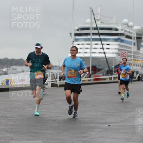 13.09.2026 - Kiel Lauf Andreas Tolksdorf http://msf.ph/oto/10474560 13.09.2026 11:46:04 Kiellinie 4, 5423, 2312, 3 meine-sportfotos.de