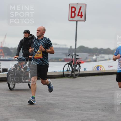 13.09.2026 - Kiel Lauf Andreas Tolksdorf http://msf.ph/oto/10474600 13.09.2026 11:46:09 Kiellinie 994, 4, 11, 39, 3157 meine-sportfotos.de