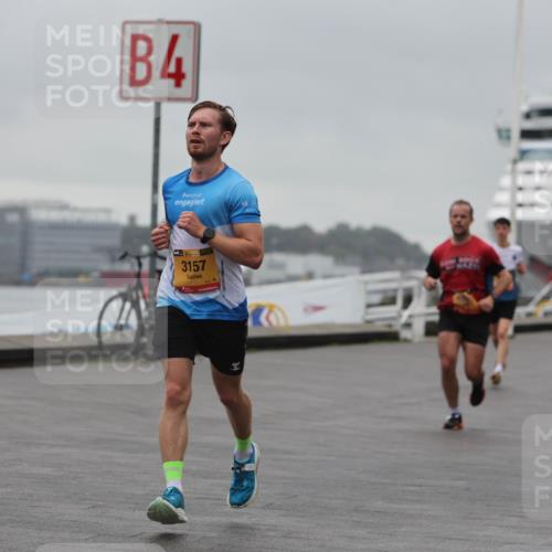 13.09.2026 - Kiel Lauf Andreas Tolksdorf http://msf.ph/oto/10474618 13.09.2026 11:46:10 Kiellinie 4, 38, 3157 meine-sportfotos.de