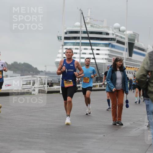 13.09.2026 - Kiel Lauf Andreas Tolksdorf http://msf.ph/oto/10474643 13.09.2026 11:46:13 Kiellinie 84, 7369, 373, 7638 meine-sportfotos.de