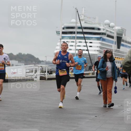 13.09.2026 - Kiel Lauf Andreas Tolksdorf http://msf.ph/oto/10474647 13.09.2026 11:46:13 Kiellinie 4, 7369, 7638 meine-sportfotos.de