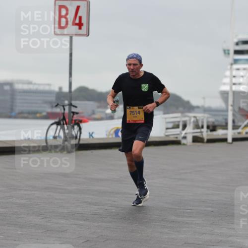 13.09.2026 - Kiel Lauf Andreas Tolksdorf http://msf.ph/oto/10474660 13.09.2026 11:46:17 Kiellinie 7638, 104, 4, 39, 7514 meine-sportfotos.de