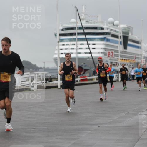 13.09.2026 - Kiel Lauf Andreas Tolksdorf http://msf.ph/oto/10474727 13.09.2026 11:46:41 Kiellinie 4, 2893, 3 meine-sportfotos.de