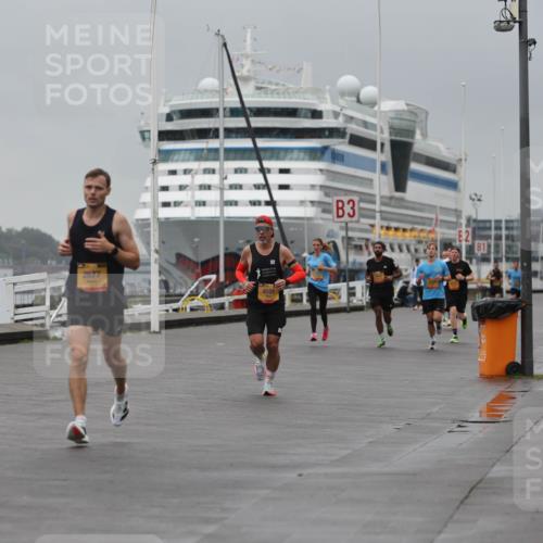 13.09.2026 - Kiel Lauf Andreas Tolksdorf http://msf.ph/oto/10474751 13.09.2026 11:46:42 Kiellinie 2677, 4591, 3 meine-sportfotos.de