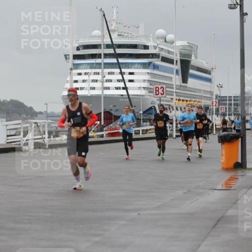 13.09.2026 - Kiel Lauf Andreas Tolksdorf http://msf.ph/oto/10474777 13.09.2026 11:46:44 Kiellinie 2677, 3, 1 meine-sportfotos.de