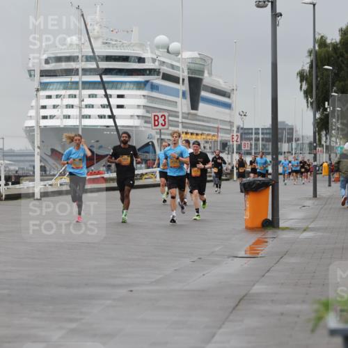 13.09.2026 - Kiel Lauf Andreas Tolksdorf http://msf.ph/oto/10474800 13.09.2026 11:46:46 Kiellinie 4591, 7643, 3, 1, 2 meine-sportfotos.de