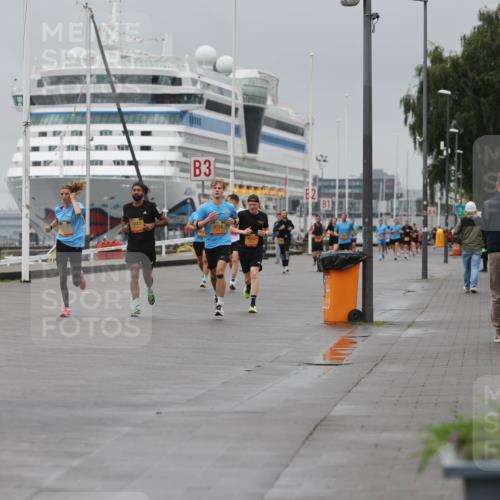 13.09.2026 - Kiel Lauf Andreas Tolksdorf http://msf.ph/oto/10474810 13.09.2026 11:46:46 Kiellinie 7643, 3, 4724 meine-sportfotos.de