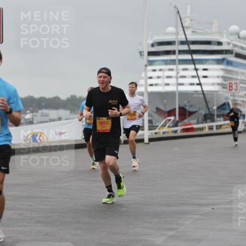 13.09.2026 - Kiel Lauf Andreas Tolksdorf http://msf.ph/oto/10474850 13.09.2026 11:46:53 Kiellinie 4, 4724, 38, 8912, 10038, 3 meine-sportfotos.de