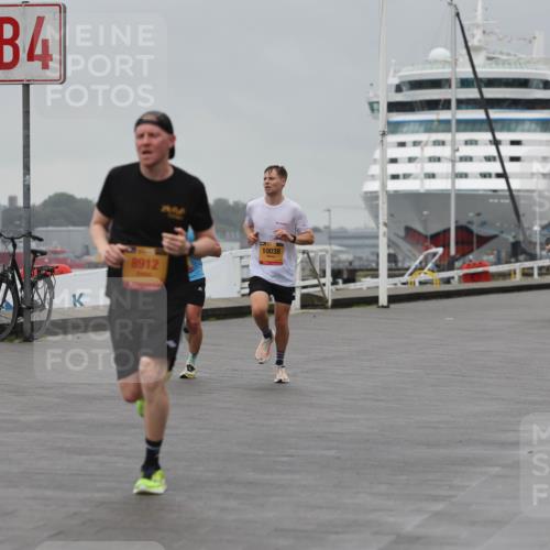 13.09.2026 - Kiel Lauf Andreas Tolksdorf http://msf.ph/oto/10474865 13.09.2026 11:46:54 Kiellinie 4, 8912, 10038, 3 meine-sportfotos.de