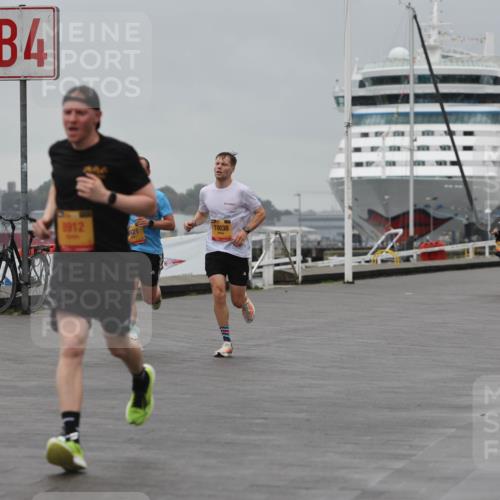 13.09.2026 - Kiel Lauf Andreas Tolksdorf http://msf.ph/oto/10474873 13.09.2026 11:46:54 Kiellinie 4, 1912, 921, 10038, 3 meine-sportfotos.de