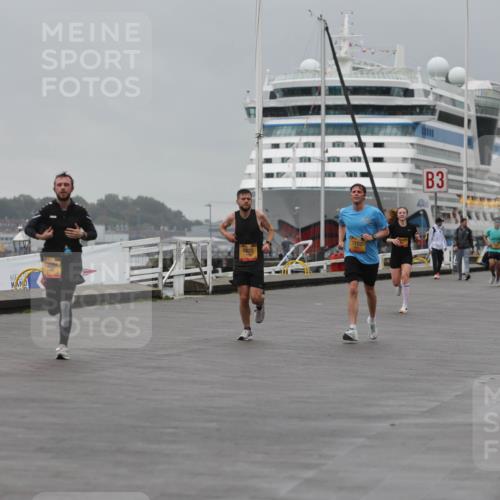13.09.2026 - Kiel Lauf Andreas Tolksdorf http://msf.ph/oto/10474924 13.09.2026 11:47:02 Kiellinie 4, 6870, 1182, 3 meine-sportfotos.de