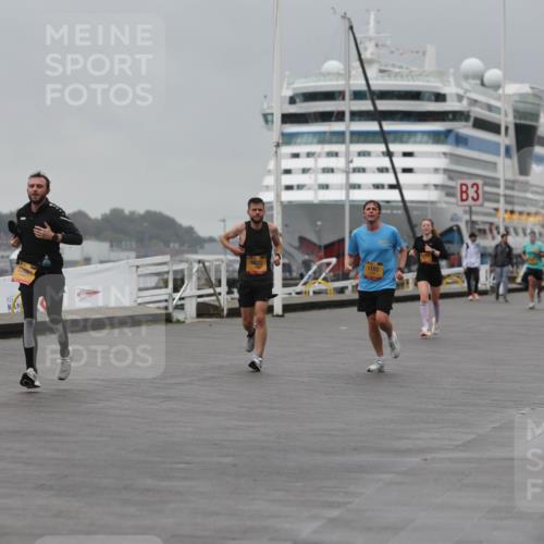 13.09.2026 - Kiel Lauf Andreas Tolksdorf http://msf.ph/oto/10474931 13.09.2026 11:47:02 Kiellinie 4, 6870, 1182, 3 meine-sportfotos.de