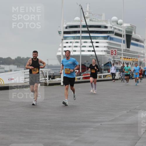 13.09.2026 - Kiel Lauf Andreas Tolksdorf http://msf.ph/oto/10474949 13.09.2026 11:47:03 Kiellinie 34, 6870, 1182, 3 meine-sportfotos.de