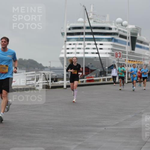 13.09.2026 - Kiel Lauf Andreas Tolksdorf http://msf.ph/oto/10474974 13.09.2026 11:47:06 Kiellinie 84, 1182, 3 meine-sportfotos.de