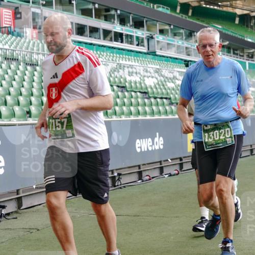 13.09.2026 - 21. swb-Marathon Bremen Michael Burmester http://msf.ph/oto/10475008 13.09.2026 13:16:17 Laufen im Stadion 134, 143, 153, 231, 263, 266, 267, 271, 300, 414, 449, 598, 612, 653, 990, 1047, 1057, 1185, 1312, 1465, 1539, 1813, 1825, 1874, 1987, 2013, 2218, 2235, 2259, 2351, 2359, 2363, 2381, 2385, 2386, 2466, 2468, 2484, 2550, 2562, 2579, 2664, 2667, 2678, 2690, 2691, 2698, 2737, 2760, 2778, 2783, 2797, 2799, 2821, 2846, 2859, 2861, 2874, 2958, 2974, 2996, 3001, 3075, 3133, 3157, 3165, 3185, 3213, 3237, 3265, 3331, 3355, 3366, 3382, 3387, 3479, 3486, 3501, 3506, 3512, 3670, 3829, 4306 meine-sportfotos.de