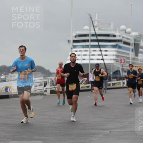 13.09.2026 - Kiel Lauf Andreas Tolksdorf http://msf.ph/oto/10475028 13.09.2026 11:47:20 Kiellinie 4, 1164, 3 meine-sportfotos.de