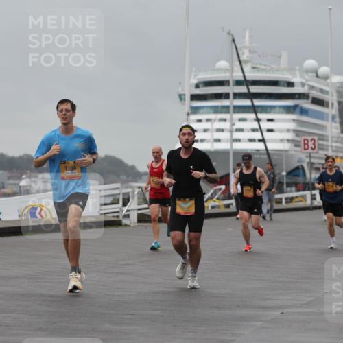 13.09.2026 - Kiel Lauf Andreas Tolksdorf http://msf.ph/oto/10475031 13.09.2026 11:47:20 Kiellinie 4, 1164, 3, 5117, 11138 meine-sportfotos.de