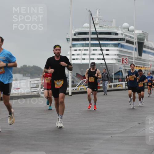 13.09.2026 - Kiel Lauf Andreas Tolksdorf http://msf.ph/oto/10475043 13.09.2026 11:47:20 Kiellinie 4, 3, 5117, 11138 meine-sportfotos.de