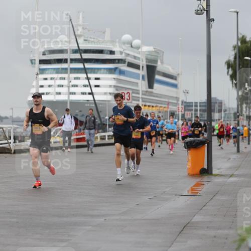 13.09.2026 - Kiel Lauf Andreas Tolksdorf http://msf.ph/oto/10475073 13.09.2026 11:47:22 Kiellinie 5117, 111, 83 meine-sportfotos.de