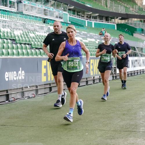 13.09.2026 - 21. swb-Marathon Bremen Michael Burmester http://msf.ph/oto/10475109 13.09.2026 13:16:21 Laufen im Stadion 134, 143, 153, 231, 263, 266, 267, 271, 449, 598, 612, 653, 990, 1047, 1057, 1185, 1312, 1465, 1539, 1813, 1825, 1874, 1987, 2013, 2218, 2235, 2259, 2351, 2359, 2363, 2381, 2385, 2386, 2466, 2468, 2484, 2550, 2562, 2579, 2586, 2664, 2667, 2678, 2698, 2760, 2778, 2783, 2797, 2799, 2821, 2846, 2859, 2874, 2958, 2974, 2996, 3001, 3075, 3133, 3157, 3165, 3185, 3213, 3237, 3265, 3331, 3355, 3366, 3382, 3387, 3479, 3486, 3501, 3506, 3512, 3670, 3829 meine-sportfotos.de