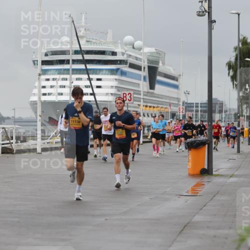 13.09.2026 - Kiel Lauf Andreas Tolksdorf http://msf.ph/oto/10475116 13.09.2026 11:47:24 Kiellinie 117, 11138, 3 meine-sportfotos.de