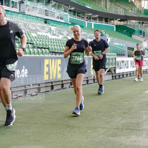 13.09.2026 - 21. swb-Marathon Bremen Michael Burmester http://msf.ph/oto/10475128 13.09.2026 13:16:22 Laufen im Stadion 134, 143, 153, 231, 263, 266, 267, 271, 449, 598, 612, 653, 990, 1047, 1057, 1185, 1312, 1465, 1539, 1813, 1825, 1874, 1987, 2013, 2218, 2235, 2259, 2351, 2359, 2363, 2381, 2385, 2386, 2466, 2468, 2484, 2550, 2562, 2579, 2586, 2664, 2667, 2678, 2698, 2760, 2778, 2783, 2797, 2799, 2821, 2846, 2859, 2874, 2958, 2974, 2996, 3001, 3075, 3133, 3157, 3165, 3185, 3213, 3237, 3265, 3331, 3355, 3366, 3382, 3387, 3479, 3486, 3501, 3506, 3512, 3670, 3829 meine-sportfotos.de