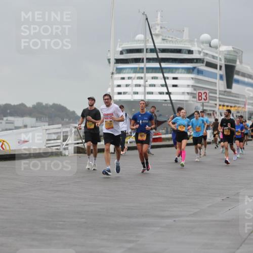 13.09.2026 - Kiel Lauf Andreas Tolksdorf http://msf.ph/oto/10475152 13.09.2026 11:47:28 Kiellinie 34, 11725, 8233, 3, 81 meine-sportfotos.de