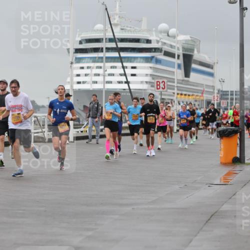 13.09.2026 - Kiel Lauf Andreas Tolksdorf http://msf.ph/oto/10475185 13.09.2026 11:47:30 Kiellinie 21, 11725, 8233, 3, 2 meine-sportfotos.de