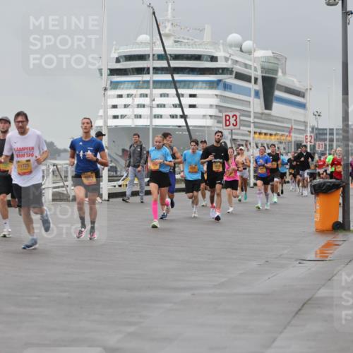 13.09.2026 - Kiel Lauf Andreas Tolksdorf http://msf.ph/oto/10475186 13.09.2026 11:47:30 Kiellinie 11725, 3 meine-sportfotos.de