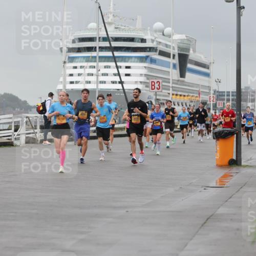 13.09.2026 - Kiel Lauf Andreas Tolksdorf http://msf.ph/oto/10475215 13.09.2026 11:47:32 Kiellinie 3, 2 meine-sportfotos.de