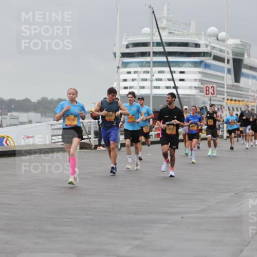 13.09.2026 - Kiel Lauf Andreas Tolksdorf http://msf.ph/oto/10475229 13.09.2026 11:47:33 Kiellinie 4, 8233, 4590, 6746, 6296, 3673, 3 meine-sportfotos.de