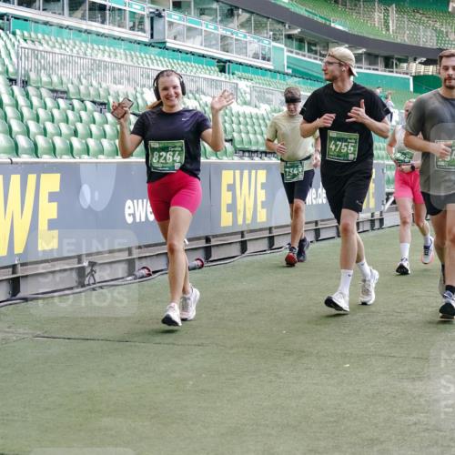 13.09.2026 - 21. swb-Marathon Bremen Michael Burmester http://msf.ph/oto/10475268 13.09.2026 13:16:27 Laufen im Stadion 134, 143, 153, 231, 263, 266, 267, 271, 449, 598, 612, 653, 990, 1057, 1185, 1312, 1465, 1539, 1813, 1825, 1874, 1987, 2013, 2067, 2218, 2235, 2259, 2351, 2359, 2363, 2381, 2385, 2386, 2466, 2468, 2484, 2532, 2550, 2562, 2579, 2586, 2664, 2667, 2678, 2698, 2760, 2778, 2783, 2797, 2799, 2821, 2846, 2859, 2874, 2958, 2974, 2996, 3001, 3075, 3104, 3133, 3157, 3165, 3185, 3195, 3213, 3237, 3265, 3331, 3366, 3382, 3387, 3479, 3486, 3501, 3506, 3512, 3670, 3829 meine-sportfotos.de