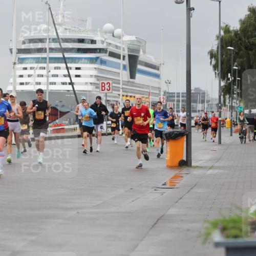 13.09.2026 - Kiel Lauf Andreas Tolksdorf http://msf.ph/oto/10475296 13.09.2026 11:47:38 Kiellinie 11408, 3, 2, 10 meine-sportfotos.de