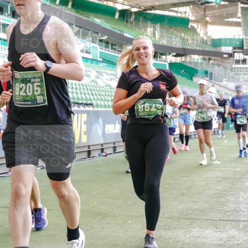 13.09.2026 - 21. swb-Marathon Bremen Michael Burmester http://msf.ph/oto/10475373 13.09.2026 13:16:30 Laufen im Stadion 134, 143, 153, 231, 263, 266, 267, 271, 449, 588, 598, 612, 653, 990, 1057, 1185, 1312, 1465, 1539, 1813, 1825, 1874, 1987, 2013, 2067, 2218, 2235, 2259, 2351, 2359, 2363, 2381, 2385, 2386, 2466, 2468, 2484, 2532, 2550, 2562, 2579, 2586, 2655, 2664, 2667, 2678, 2698, 2760, 2778, 2783, 2797, 2799, 2821, 2846, 2859, 2874, 2958, 2974, 2996, 3001, 3075, 3104, 3133, 3157, 3165, 3185, 3195, 3213, 3237, 3265, 3314, 3331, 3366, 3382, 3387, 3479, 3486, 3501, 3506, 3512, 3670, 3829 meine-sportfotos.de